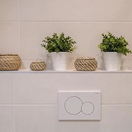 Apartman Le Comfy, Cosy Place Dans Le Vieux Avec Climatisation Nizza