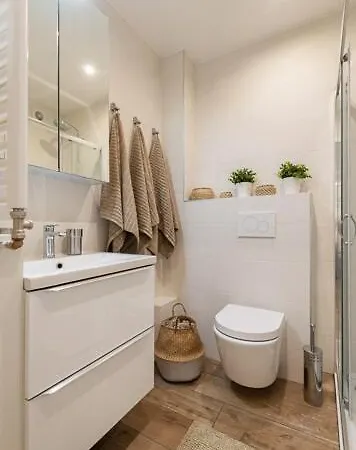Le Comfy, Cosy Place Dans Le Vieux Avec Climatisation Apartman *